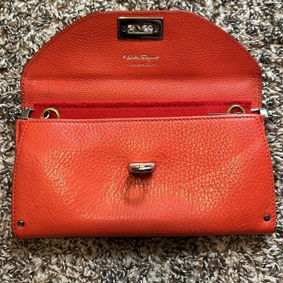 Gorgeous Red Salvatore Ferragamo Wallet - Picture 3 of 11